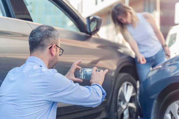 Professional Car Insurance Near Me technician working in Beach City, TX
